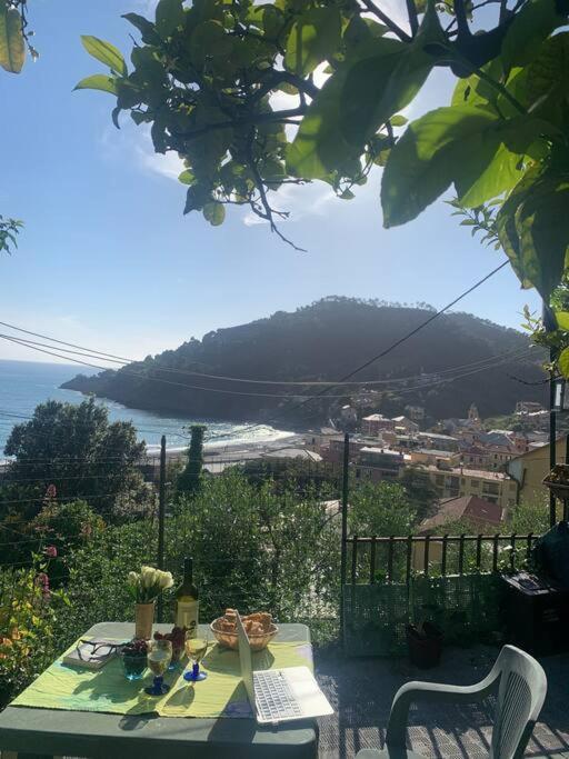 Appartamento Cozy Beach House With Nice Garden, Basic Feel Bonassola Esterno foto